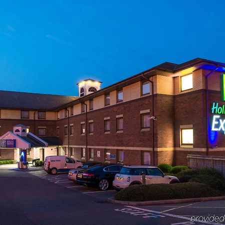 Holiday Inn Express Exeter East By Ihg Exterior foto