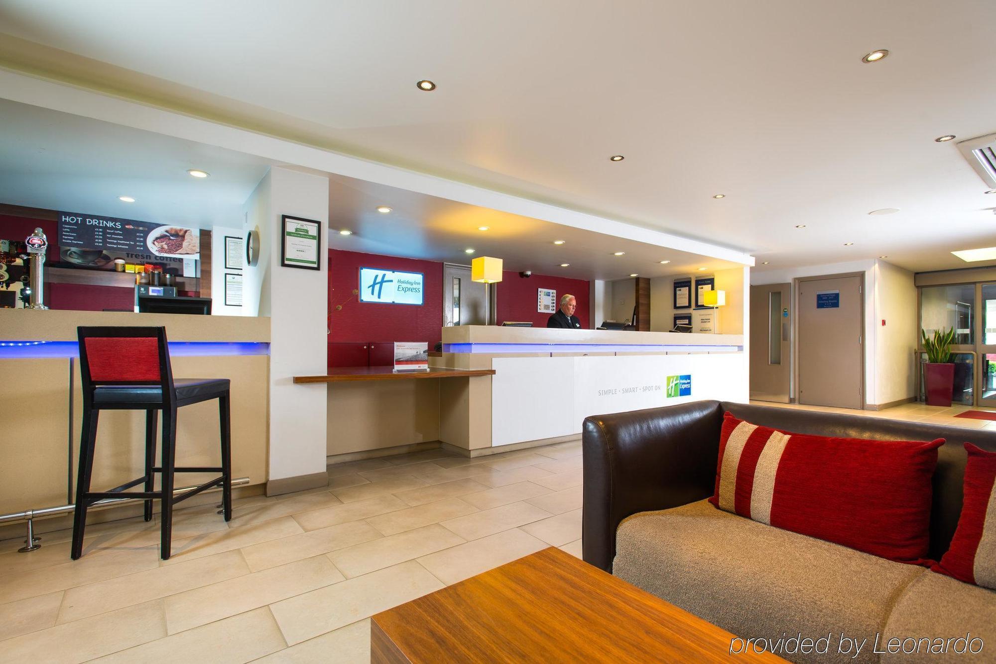 Holiday Inn Express Exeter East By Ihg Exterior foto