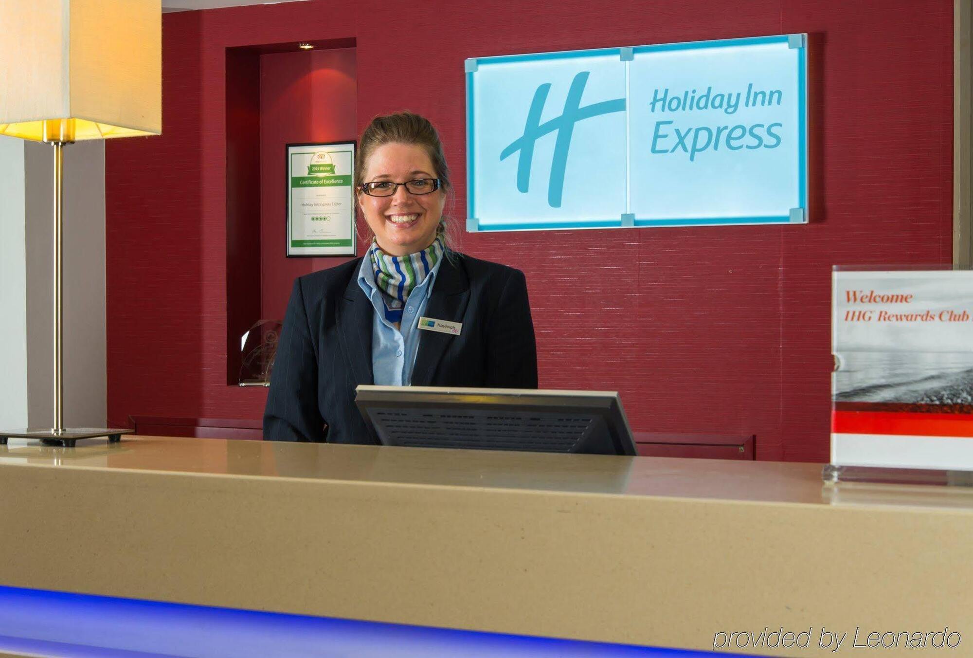 Holiday Inn Express Exeter East By Ihg Exterior foto
